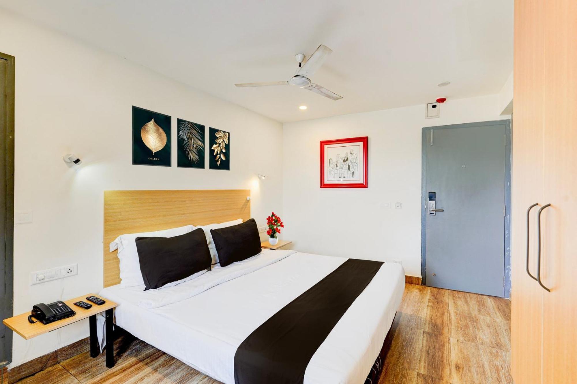 Super Townhouse Tirupati Hotel Eksteriør billede