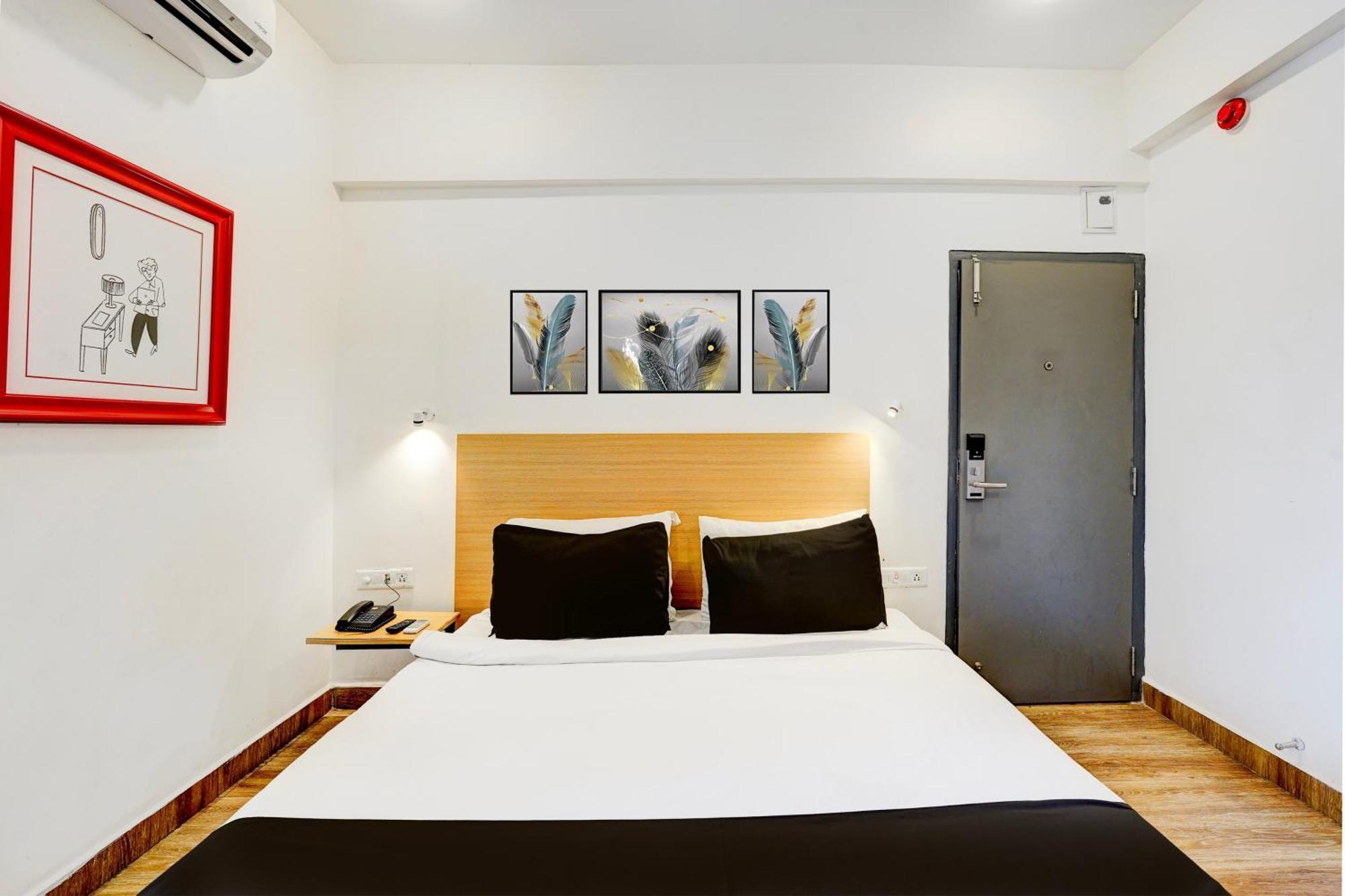 Super Townhouse Tirupati Hotel Eksteriør billede