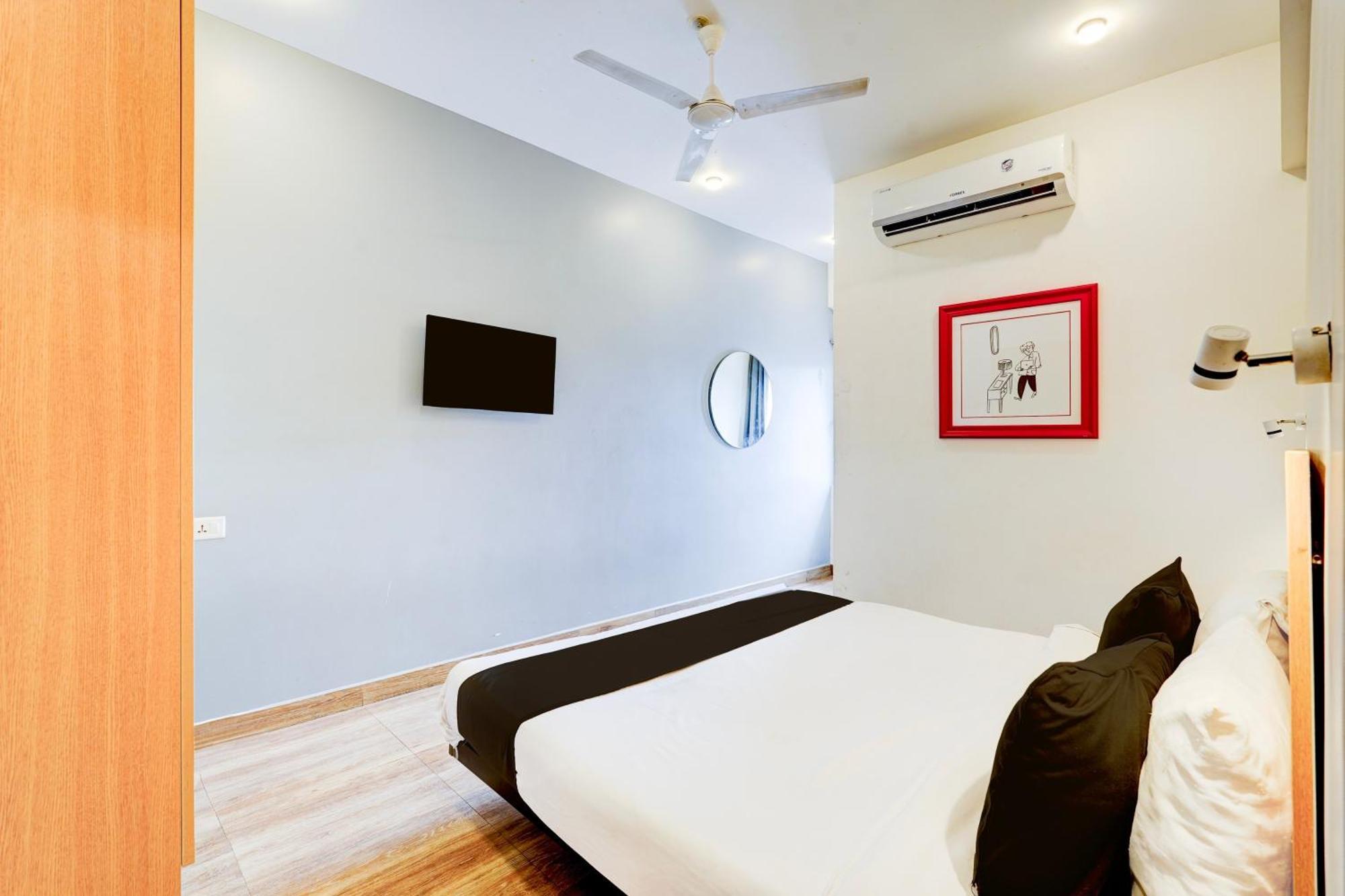 Super Townhouse Tirupati Hotel Eksteriør billede